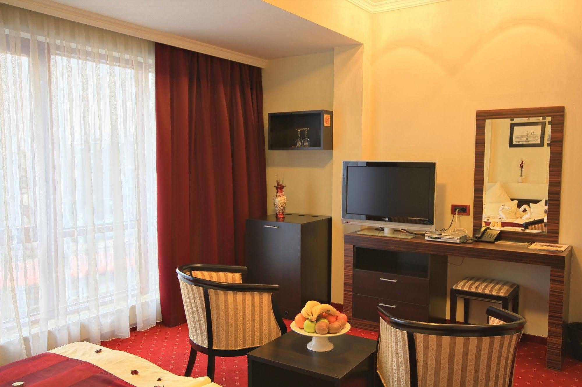 Bh Hamburg Hotel Skopje